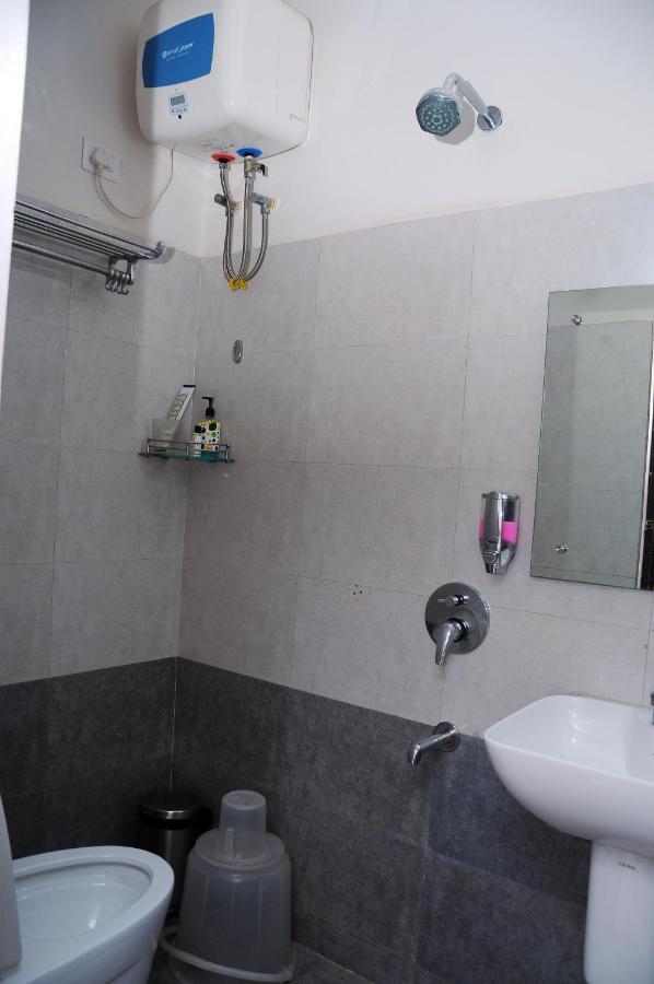 היידראבד Hotel Pratz Inn מראה חיצוני תמונה