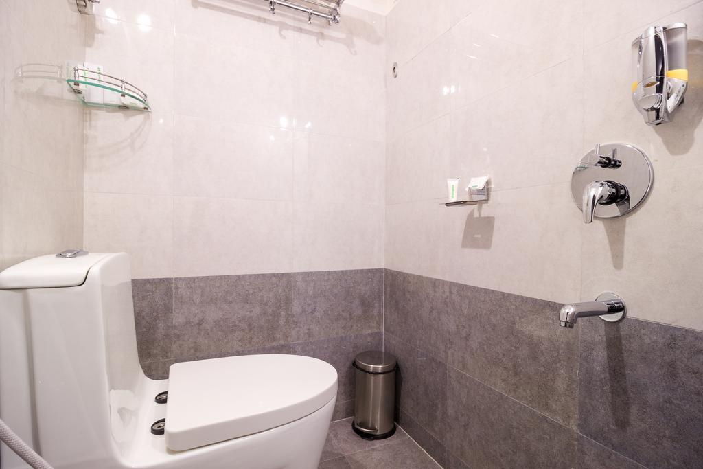 היידראבד Hotel Pratz Inn מראה חיצוני תמונה